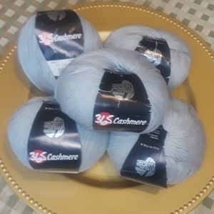 365 Cashmere yarn